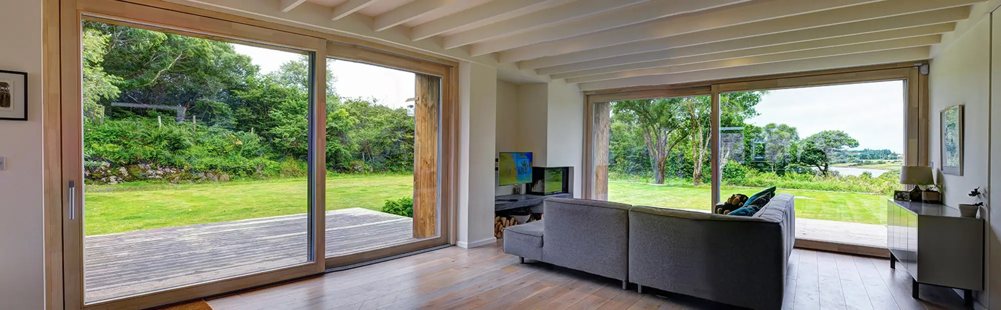 P&Oacute;RTICO  Doors & Windows